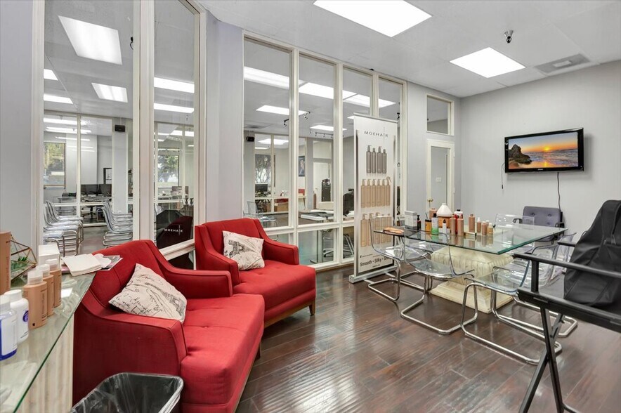 More Photos Of 1061 S Melrose St, Placentia Warehouse For Sale