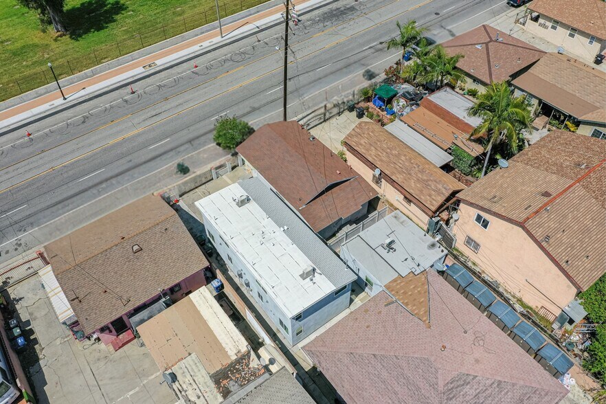More Photos Of 474 S Eastern Ave, East Los Angeles Multifamily For Sale