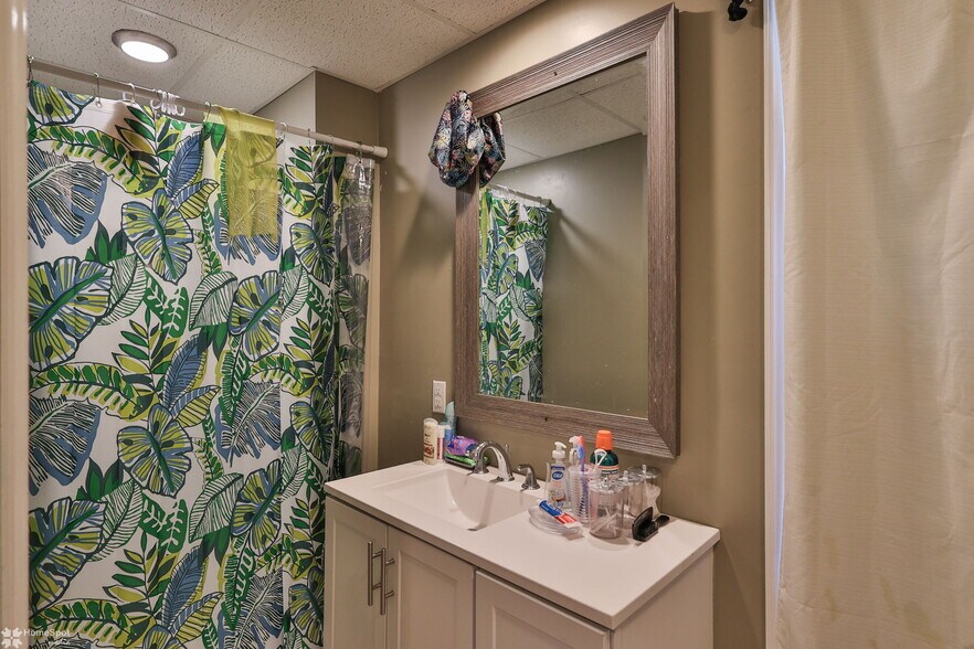 More Photos Of 302 W Abbott St, Lansford Multifamily For Sale