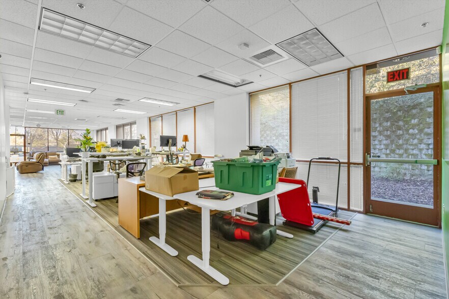 More Photos Of 2206 Plaza Dr, Rocklin Office For Sale