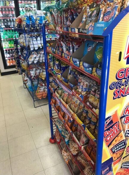 More Photos Of 302 N Main St, Fuquay Varina Convenience Store For Sale