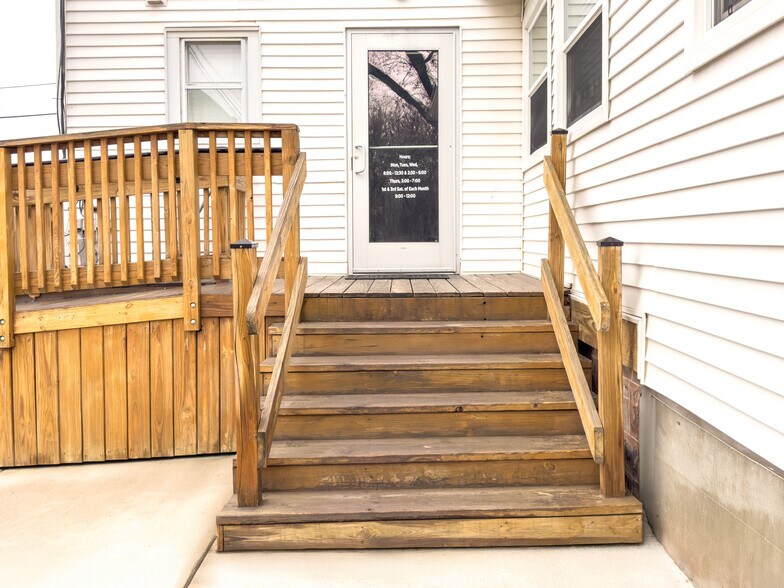 More Photos Of 1367 W Ridge Rd, Rochester Office For Sale