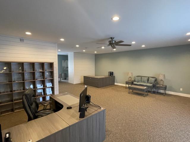 More Photos Of 6344 W Highway 146, Crestwood Medical For Lease