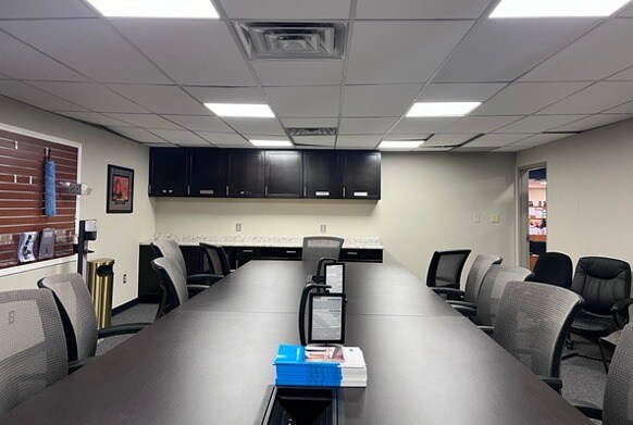 More Photos Of 201 Kriebel Ave, Lansdale Warehouse For Lease