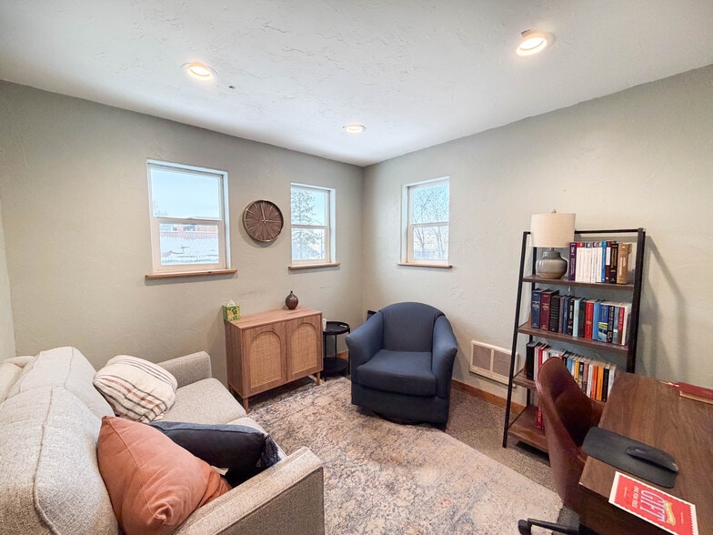 More Photos Of 428 1st Ave W, Kalispell Office For Sale