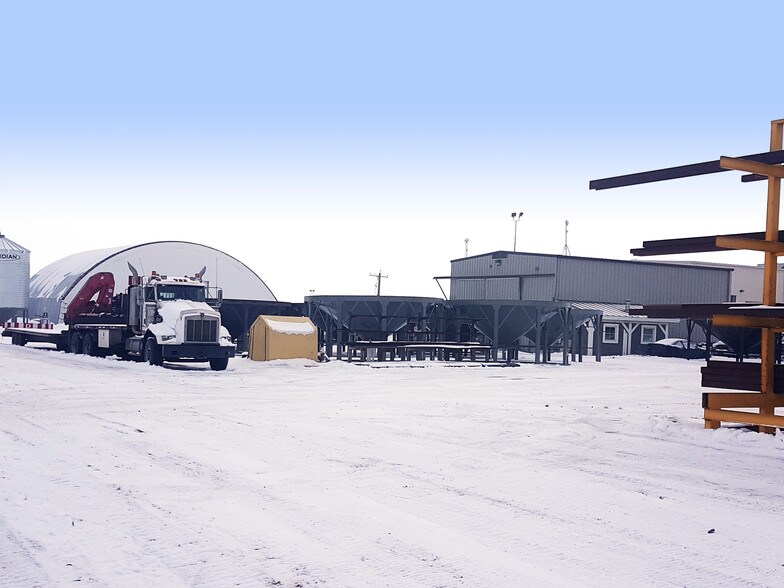 More Photos Of 3075 4th St, Nisku Manufacturing For Sale