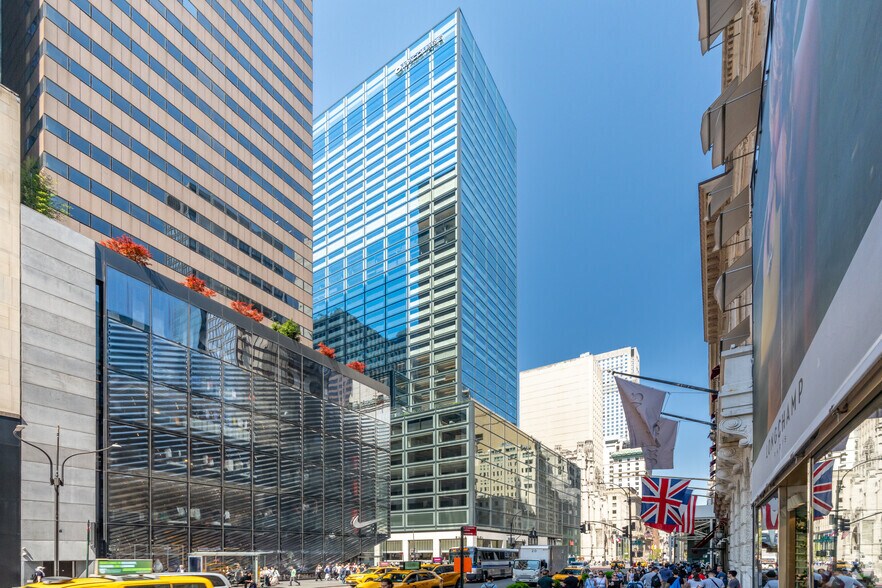 More Photos Of 660 Fifth Ave, New York Office For Lease
