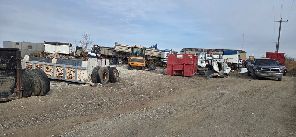 More Photos Of 11333 84 St SE, Calgary Industrial For Sale