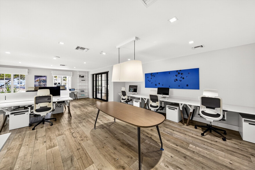 More Photos Of 5801 Biscayne Blvd, Miami Loft Creative Space For Lease