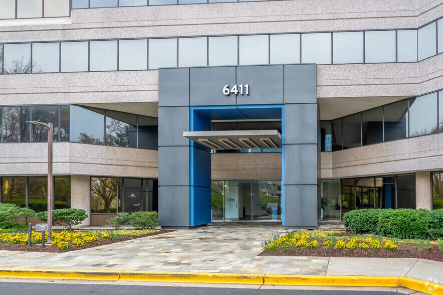 More Photos Of 6411 Ivy Ln, Greenbelt Office For Lease