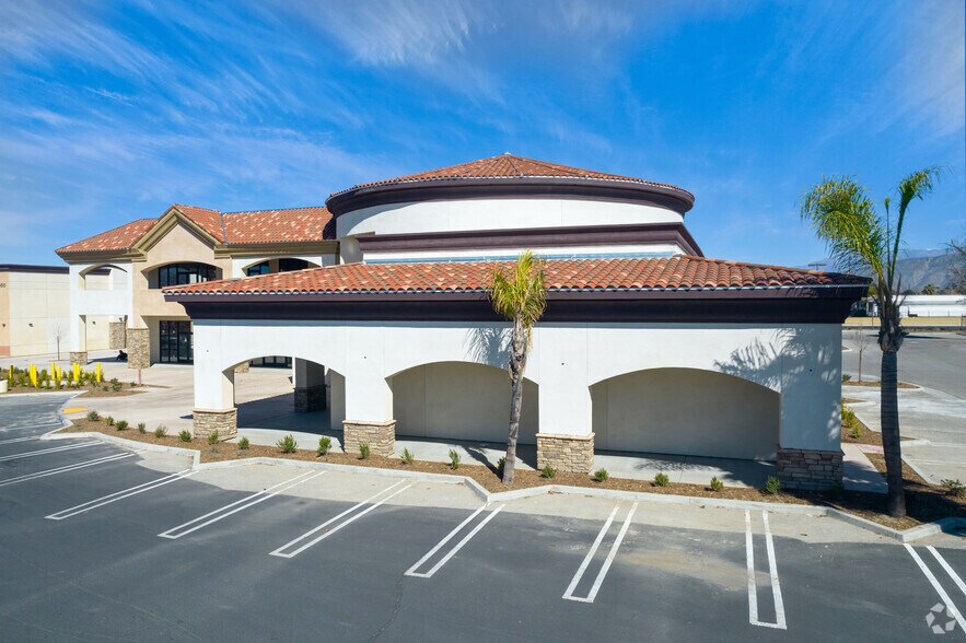 More Photos Of 1778-1950 W Florida Ave, Hemet Unknown For Lease