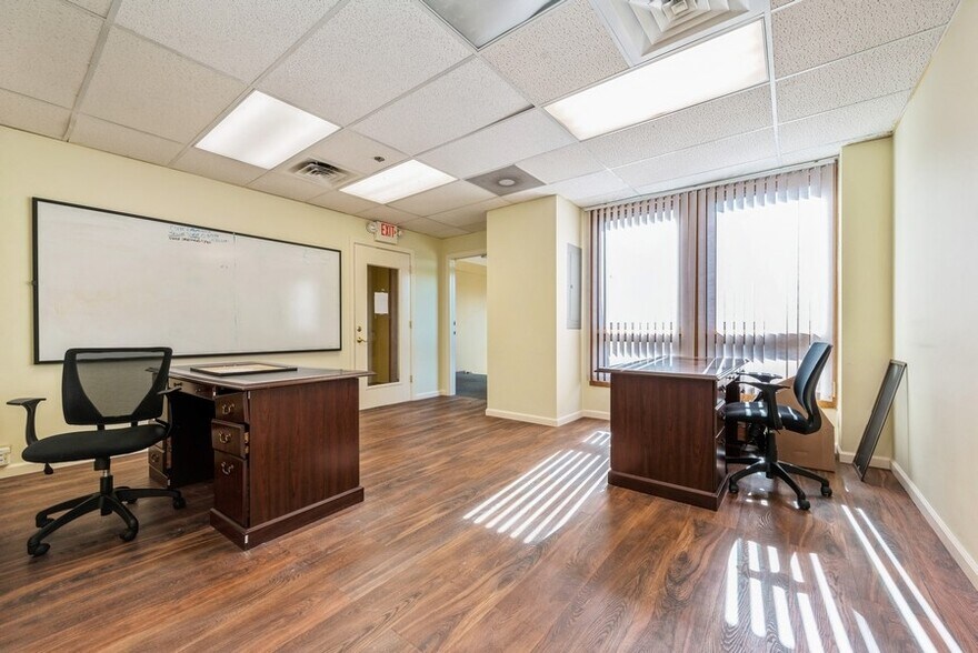 More Photos Of 674 US Highway 202, Bridgewater Medical For Sale