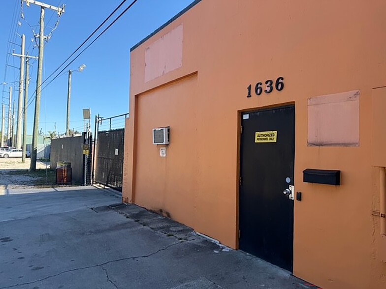 Primary Photo Of 1636 NE 12th Ter, Fort Lauderdale Manufacturing For Lease