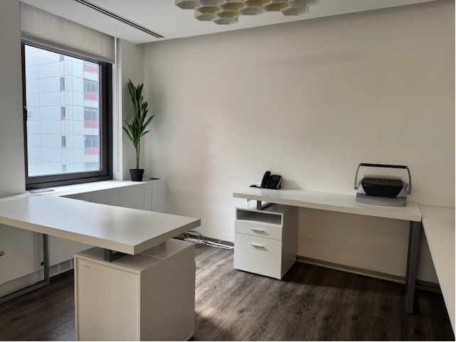 More Photos Of 40 Rector St, New York Office For Sale