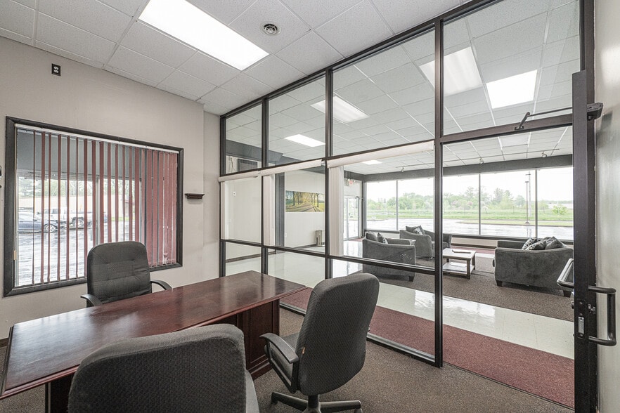 More Photos Of 1111 Patterson St, Ogdensburg Auto Dealership For Sale
