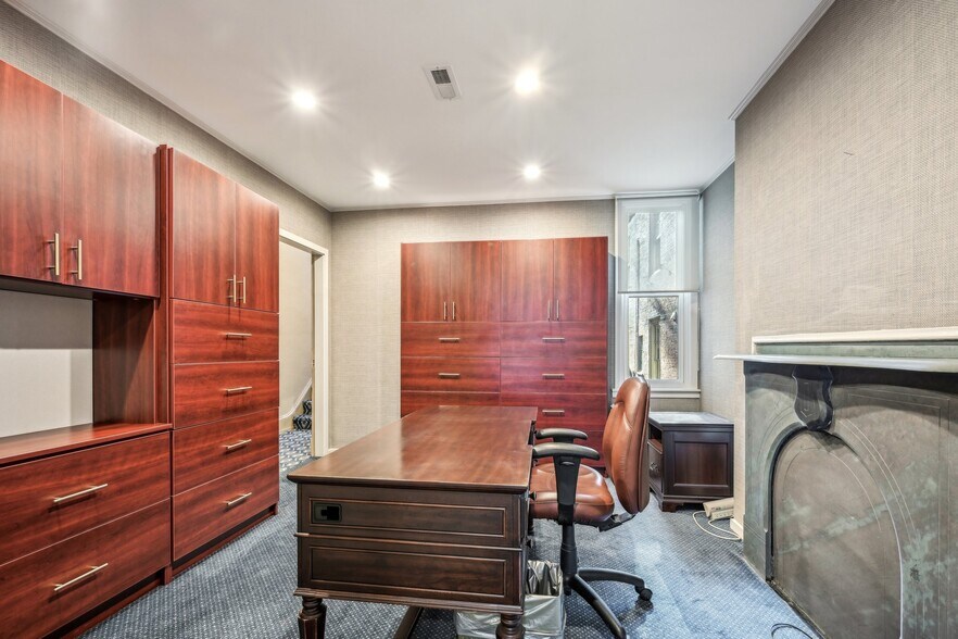 More Photos Of 1710-1712 Locust St, Philadelphia Office Residential For Sale