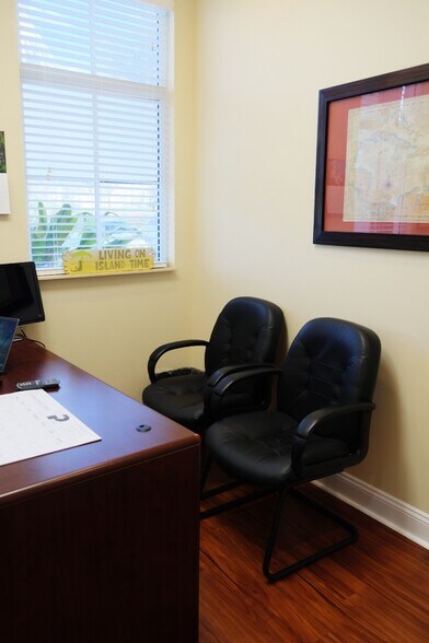 More Photos Of 3307 Northlake Blvd, Palm Beach Gardens Office For Sale