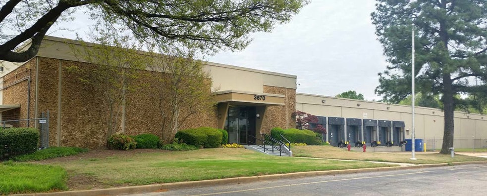 Primary Photo Of 3670 S Perkins Rd, Memphis Warehouse For Lease
