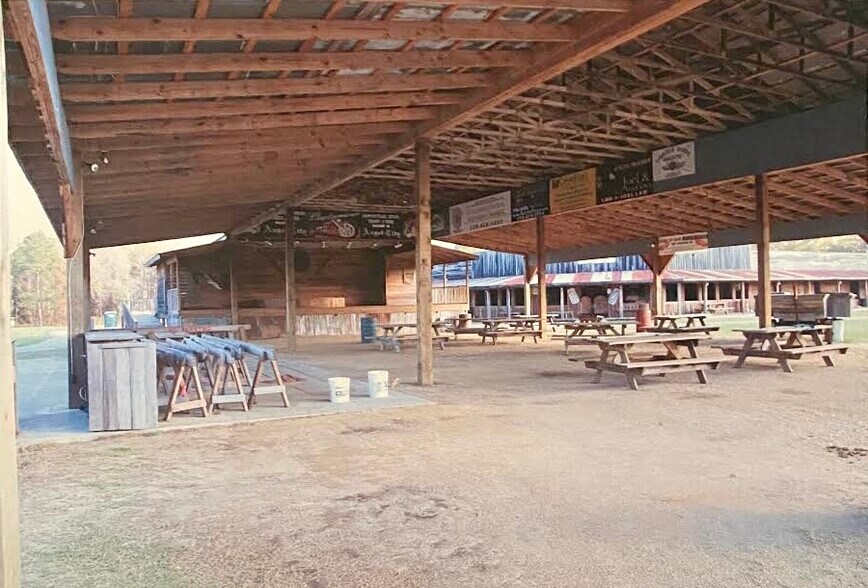 More Photos Of 775 Bembry Ave, Unadilla Theater Concert Hall For Sale