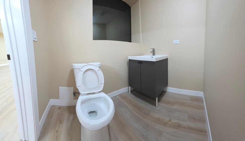 Primary Photo Of 5230 W Belmont Ave, Chicago Storefront Retail Residential For Lease