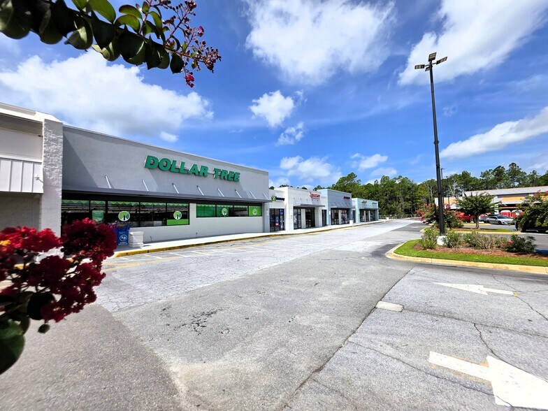 More Photos Of 1351 Boone Avenue Ext E, Kingsland Unknown For Lease