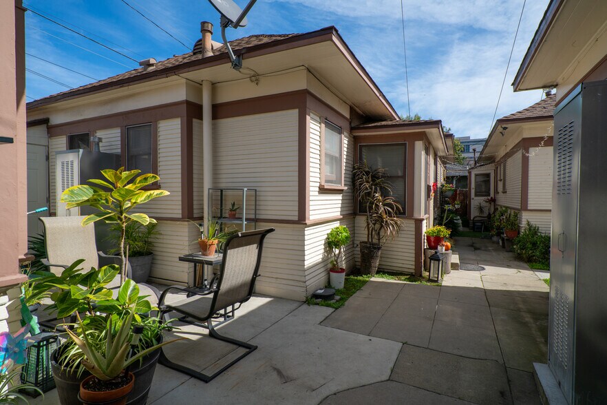 More Photos Of 613-627 W 4th St, Long Beach Apartments For Sale