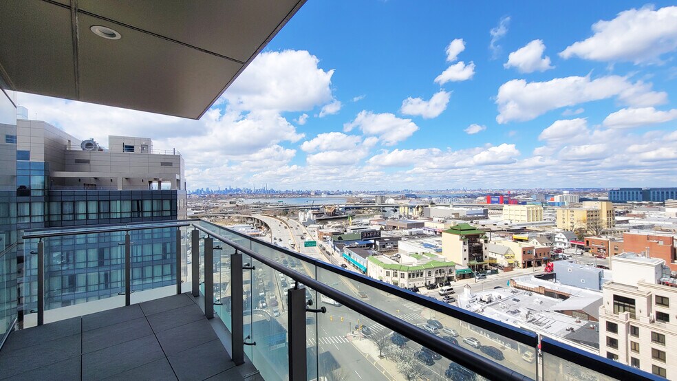 More Photos Of 36-18 Main St, Flushing Medical For Sale