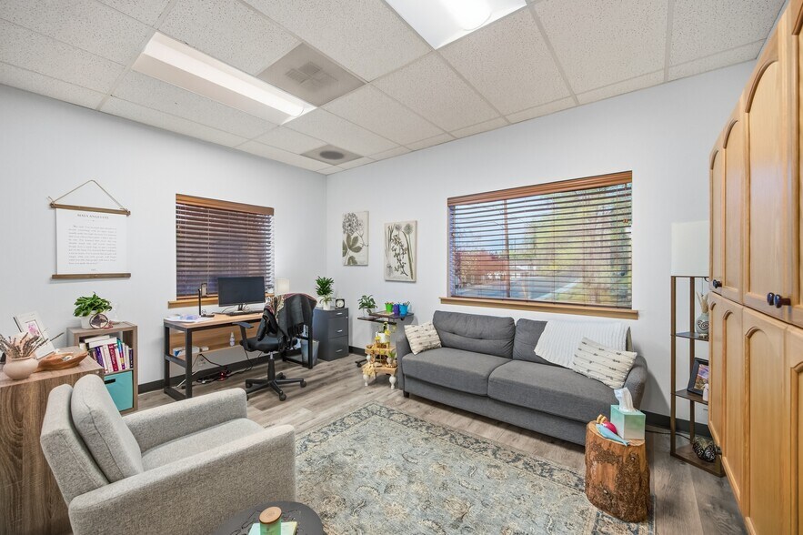 More Photos Of 1435 NE 4th St, Bend Office For Lease