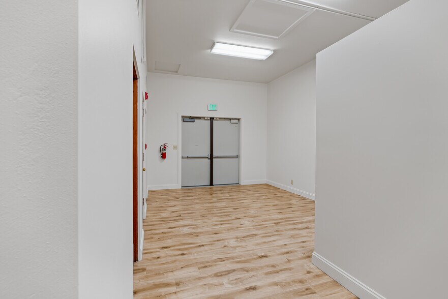 More Photos Of 1201 N B St, Ellensburg Specialty For Lease
