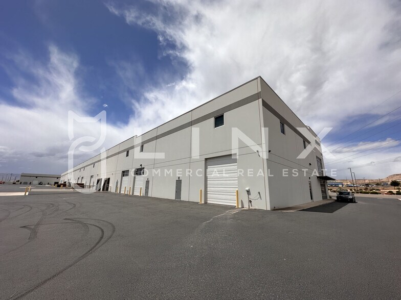 More Photos Of 1212 E Venture Dr, Saint George Warehouse For Lease