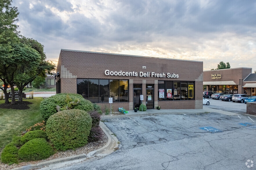 More Photos Of 12815-12843 W 87th St, Lenexa Unknown For Lease