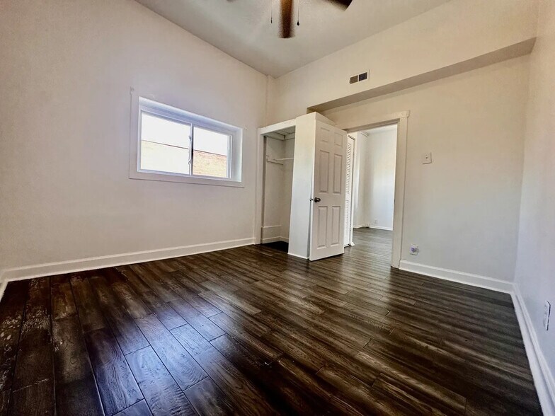 More Photos Of 1448 S Rockwell, Chicago Apartments For Sale