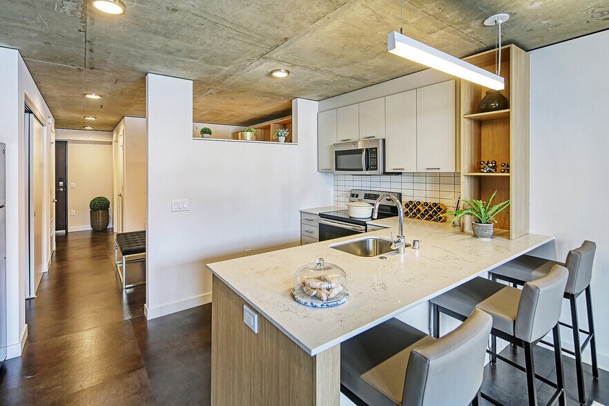 More Photos Of 301 E Pine St, Seattle Apartments For Lease