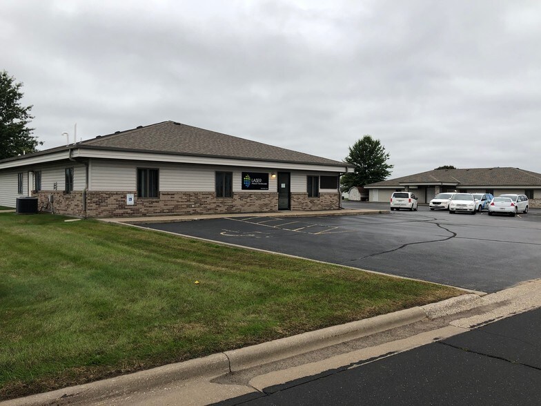 Primary Photo Of 3934 Circle Dr, Holmen Office For Sale