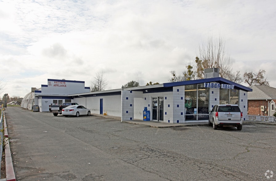 Primary Photo Of 1362 Colusa Hwy, Yuba City Freestanding For Lease