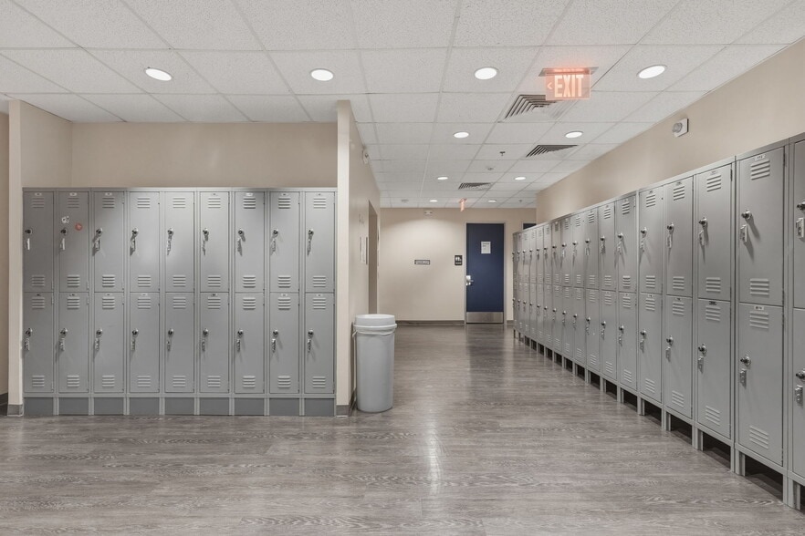 More Photos Of 5999 Savoy Dr, Houston Schools For Sale