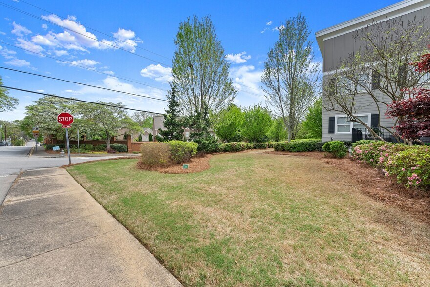 More Photos Of 535 Forrest Ave, Gainesville Apartments For Sale