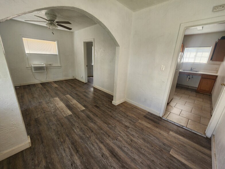More Photos Of 476 H St, Brawley Apartments For Sale