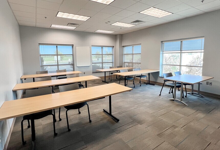 More Photos Of 2324 Research Park Way, Brookings Office For Sale