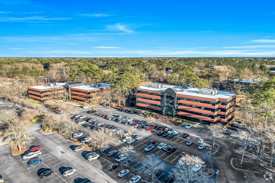 More Photos Of 200 Golden Oak Ct, Virginia Beach Office For Lease