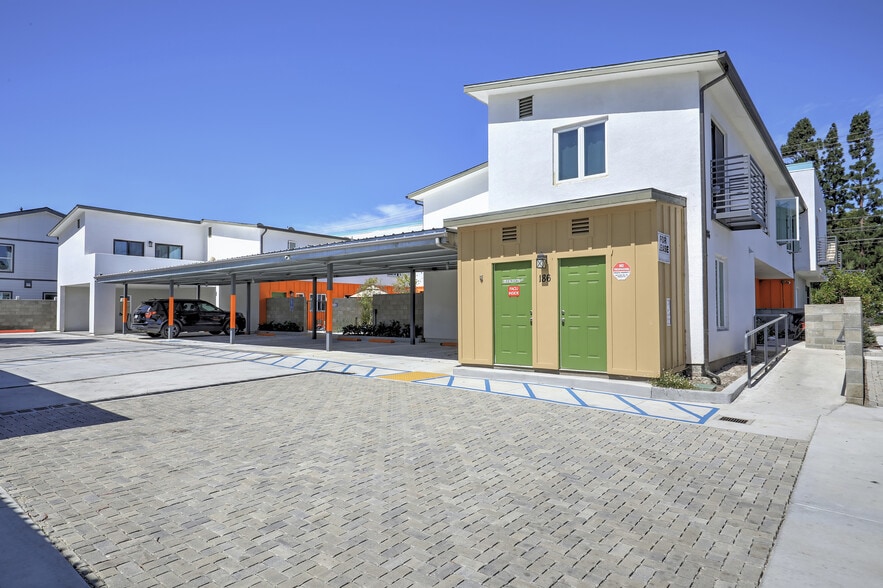 More Photos Of 186 Bell Way, Ventura Apartments For Sale