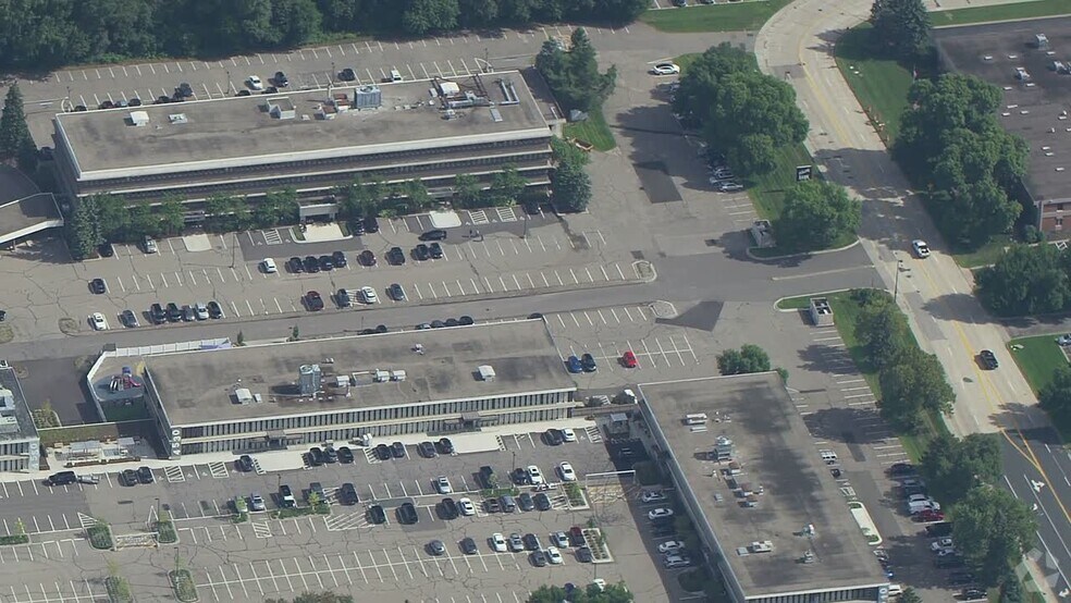 More Photos Of 4600 W 77th St, Edina Unknown For Lease