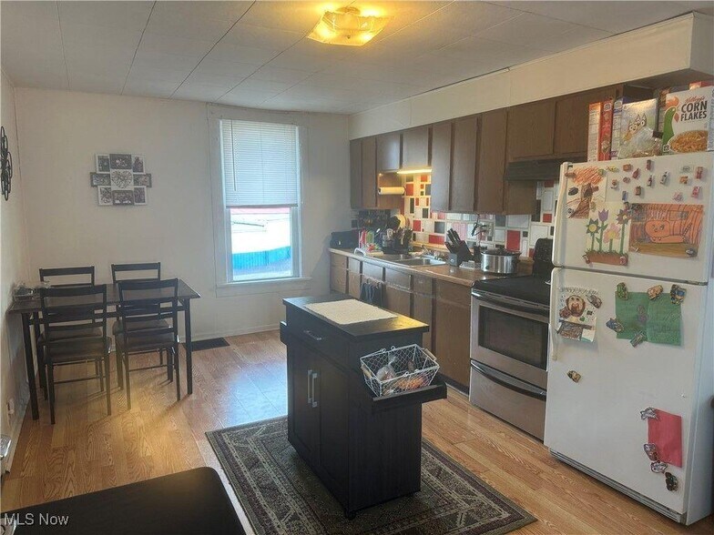 More Photos Of 4039 OH-14, Rootstown Storefront Retail Residential For Sale