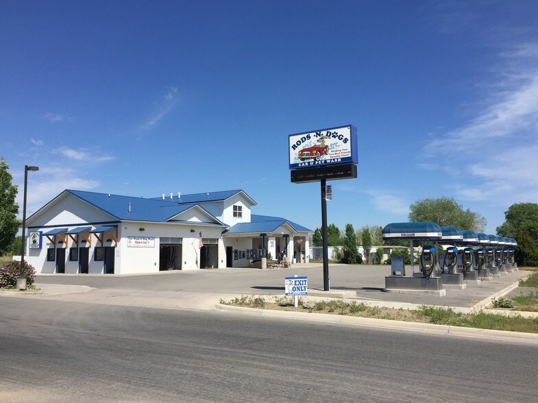 More Photos Of 3580 Ptarmigan Ln, Helena Carwash For Sale