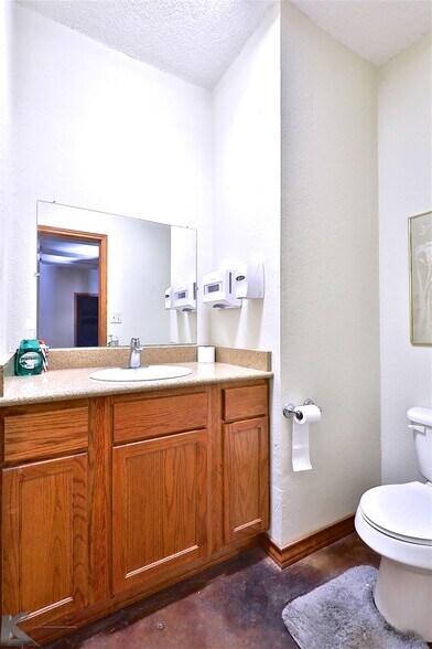 More Photos Of 3097 Brick Plant Rd, Snyder Manufacturing For Sale