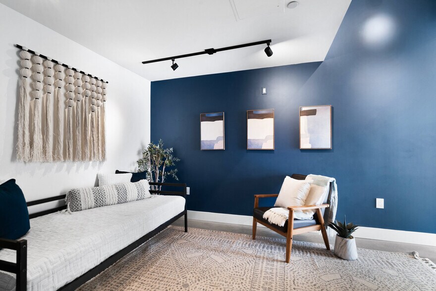 More Photos Of 202 Panetta Ave, Santa Cruz Flex For Sale