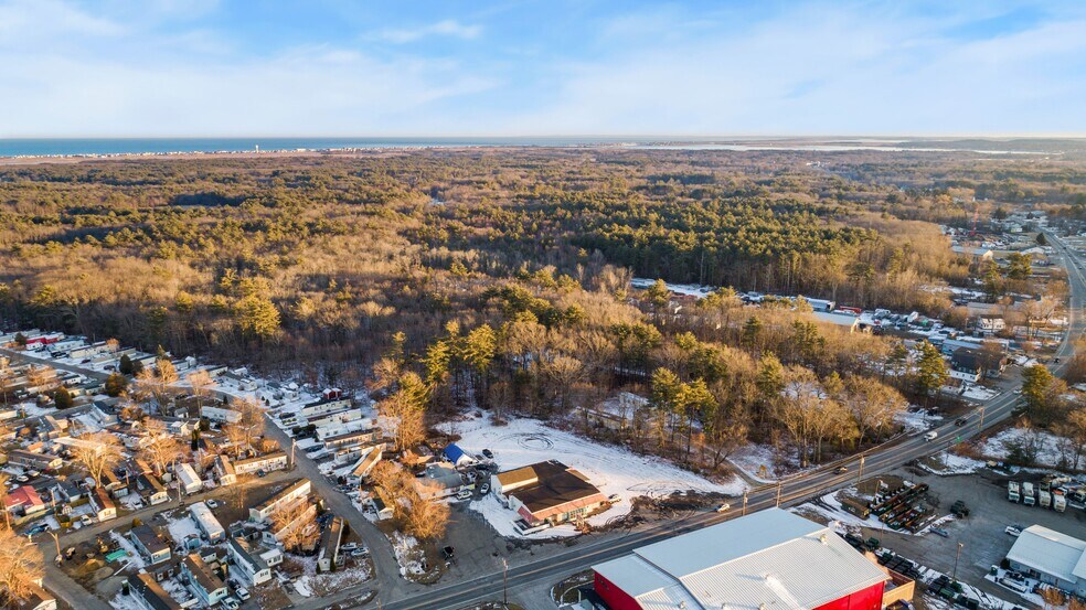 More Photos Of 188 Lafayette Rd, Salisbury Restaurant For Sale