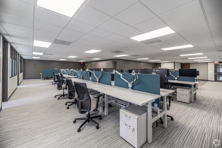 More Photos Of 720 N Post Oak Rd, Houston Office For Lease