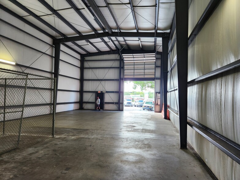More Photos Of 8350 S Us-1 Hwy, Port Saint Lucie Self Storage For Lease