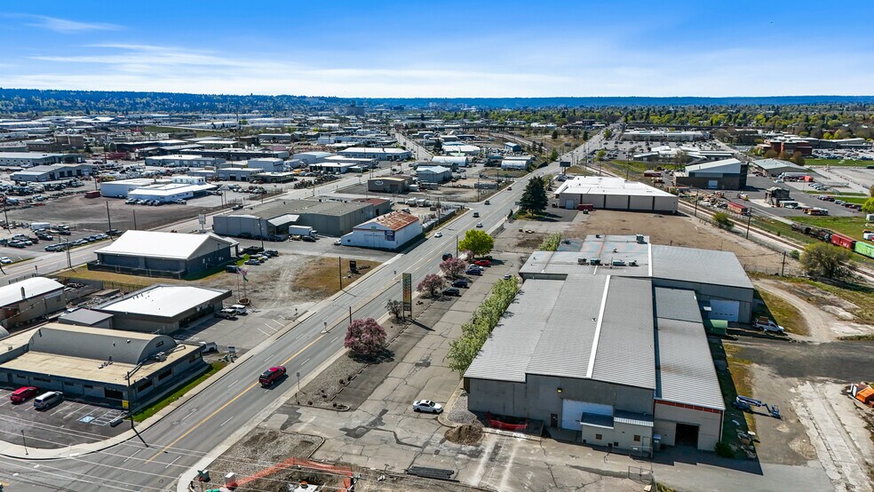 More Photos Of 4226 E Mission Ave, Spokane Loft Creative Space For Sale